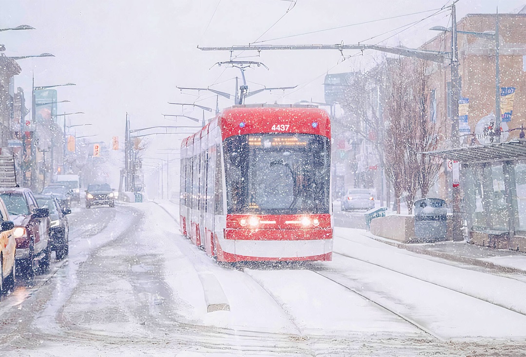 پنجشنبه اولین روز آپریل، تورنتو سرد است و برفی
