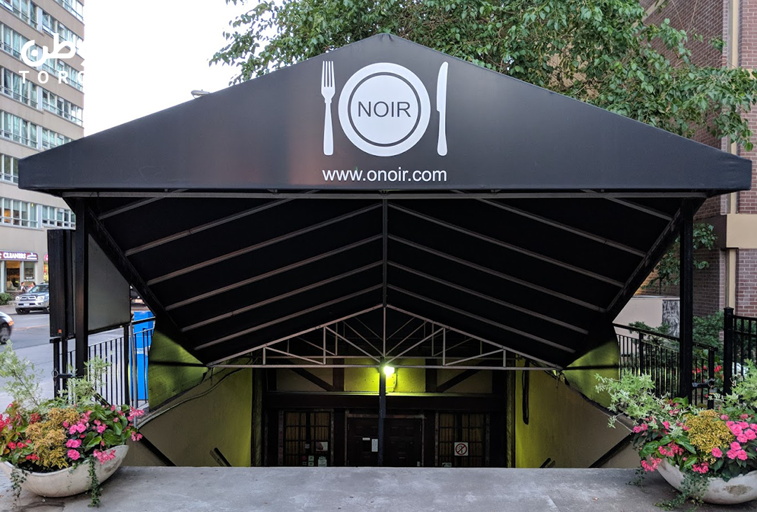 تجربه غذا خوردن در تاریکی مطلق: رستوران O.Noir در تورنتو