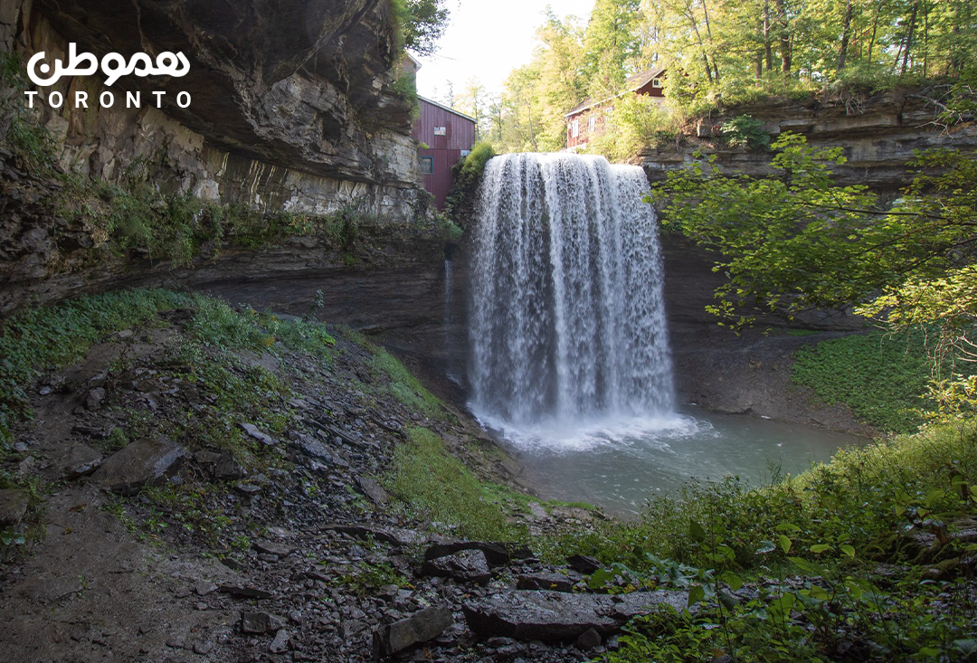 آبشار ۲۲ متری DeCew Falls یک مکان خوش آب و هوا در نزدیکی تورنتو