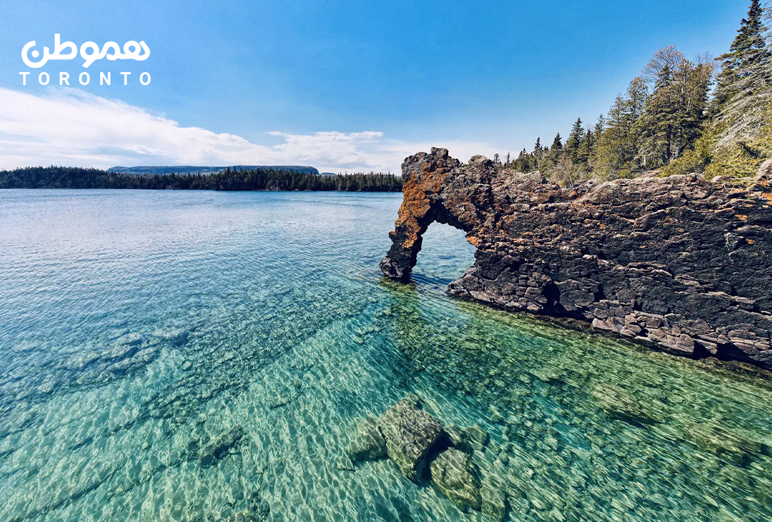 Lake Superior در آنتاریو یکی از زیباترین دریاچه‌های آب شیرین جهان